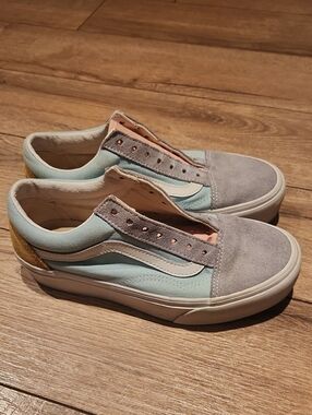 Women’s Vans Suede Sneakers - Light Blue/Grey